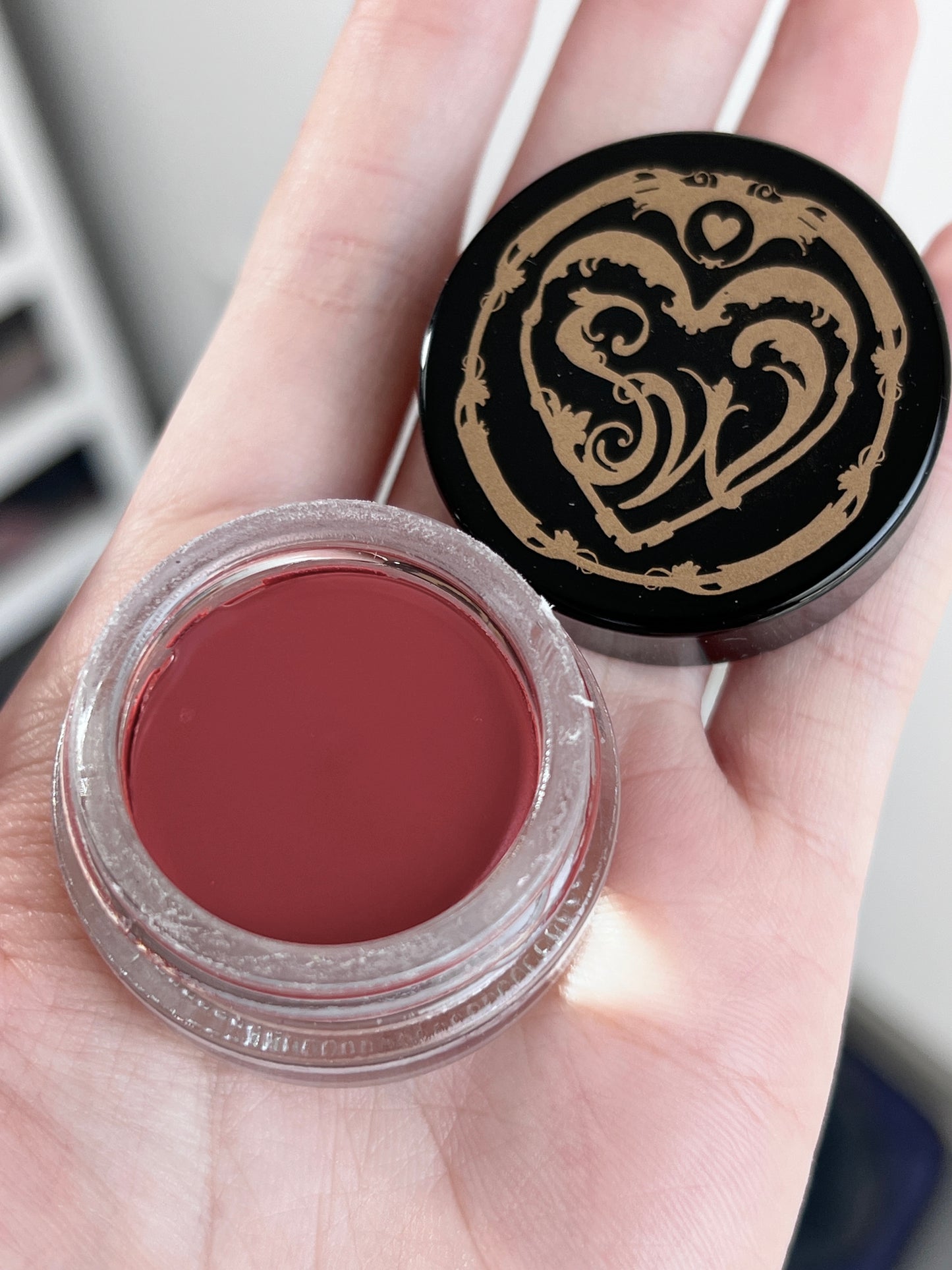 Present Matte Cheek & Lip Muds love story Crush