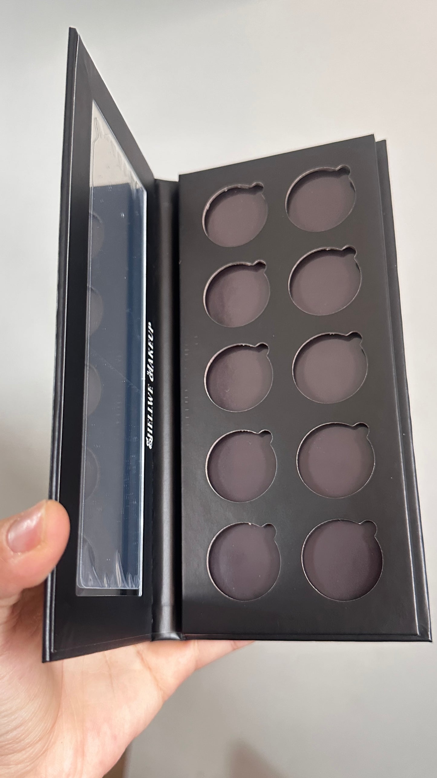 【low stock】Mist Witch Eyeshadow Palette Full Size