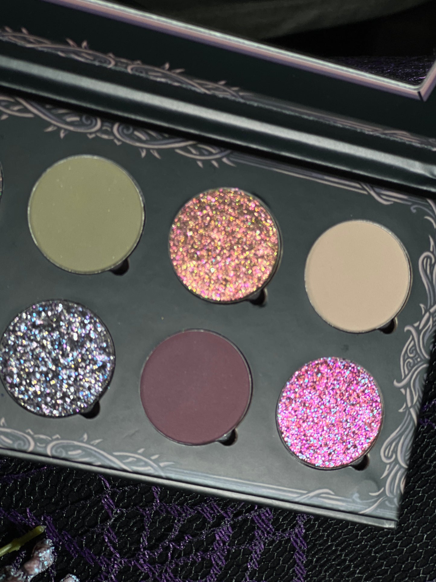 Shellwe Makeup x Freya86 Somber Garden Collection