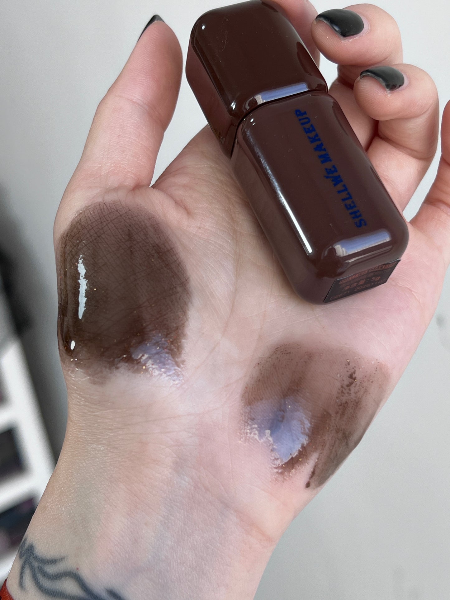 Shellwe Makeup x Ghoul Nocturnal  Flame Collection Lip Gloss