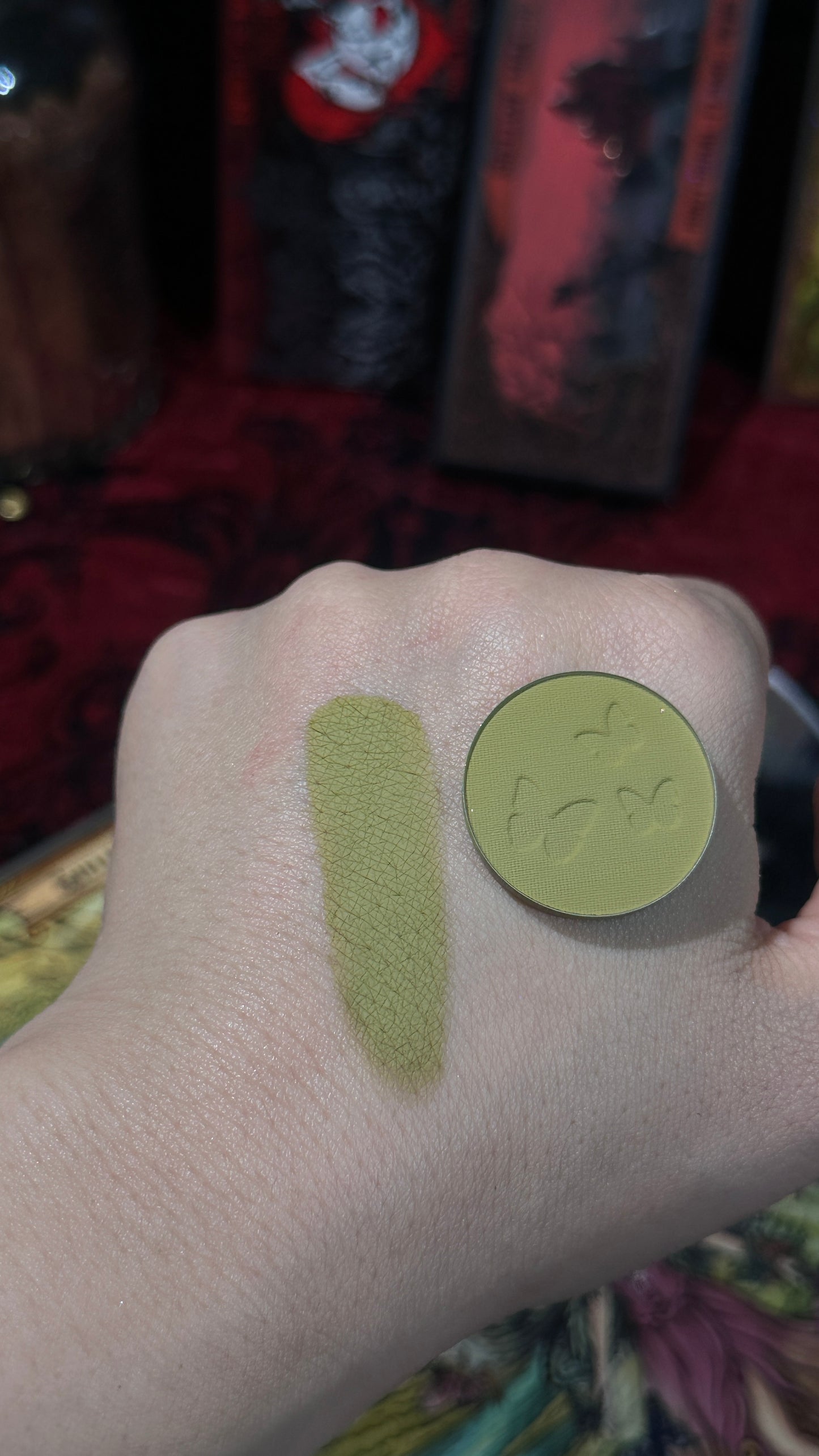 ALL SINGLE EYESHADOW( From EYESHADOW PALETTE)