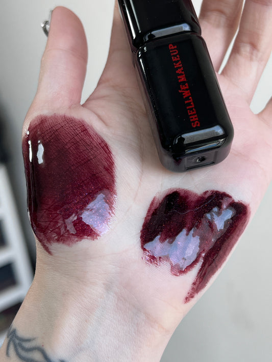 Shellwe Makeup x Freya86 Punk Bunny Lip gloss Moth Flame