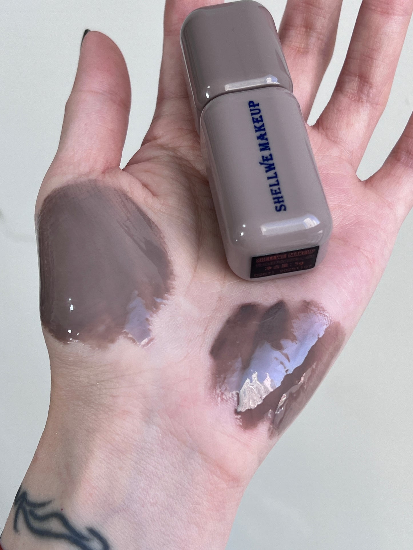 Shellwe Makeup x Ghoul Nocturnal  Flame Collection Lip Gloss