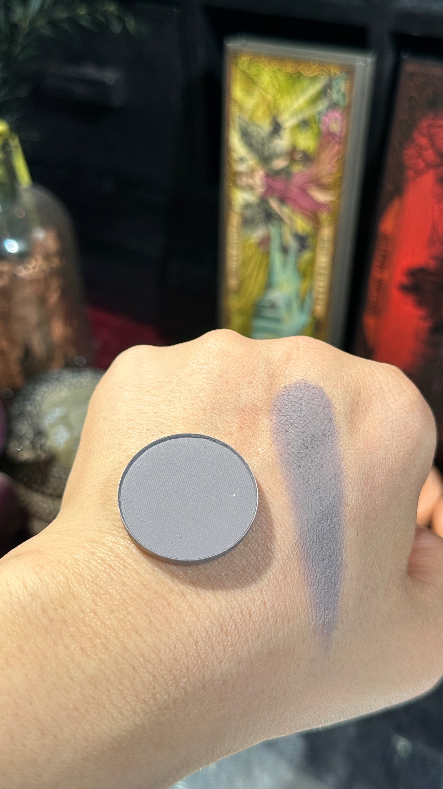 ALL SINGLE EYESHADOW( From EYESHADOW PALETTE)