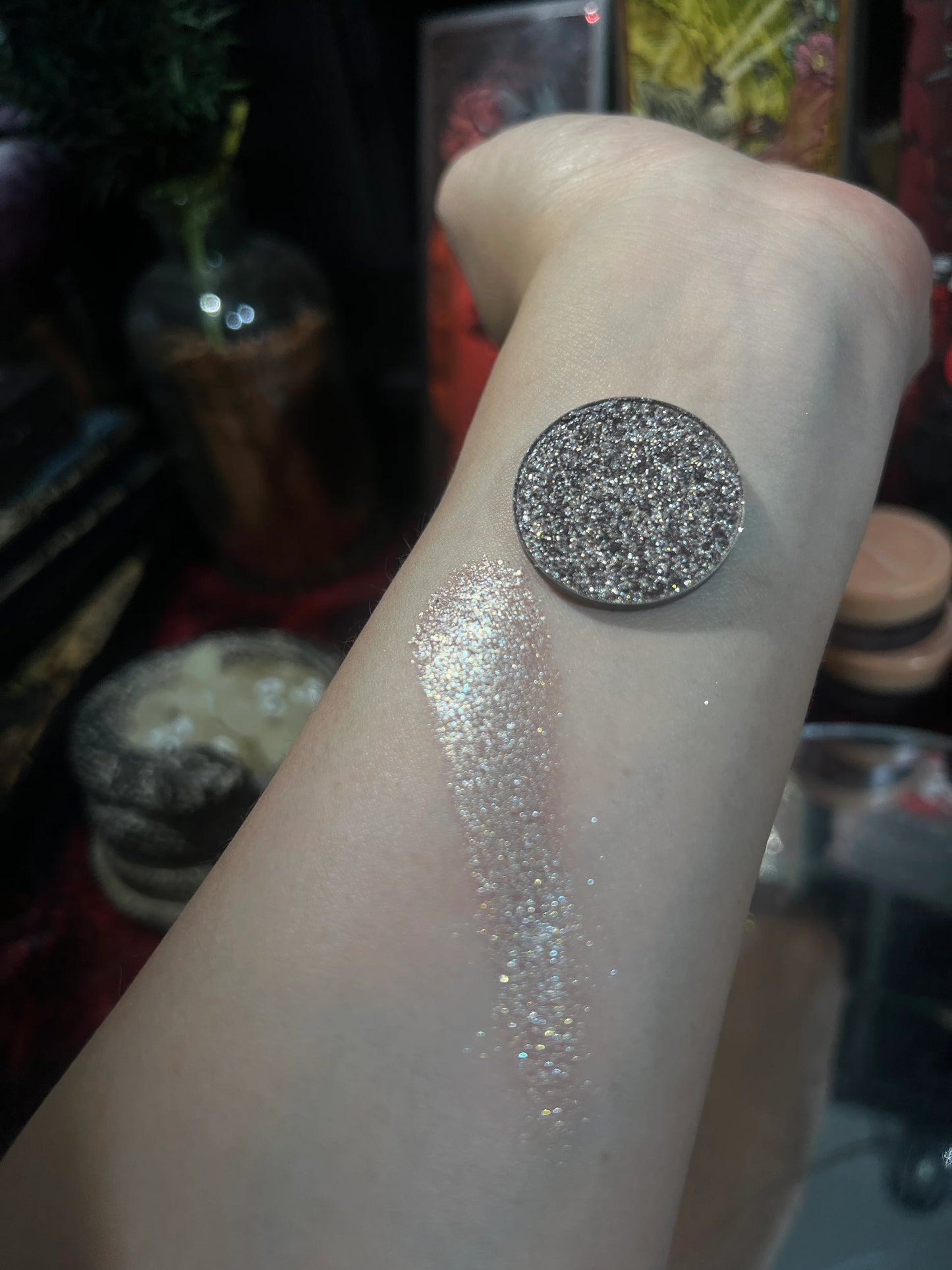 ALL SINGLE EYESHADOW( From EYESHADOW PALETTE)